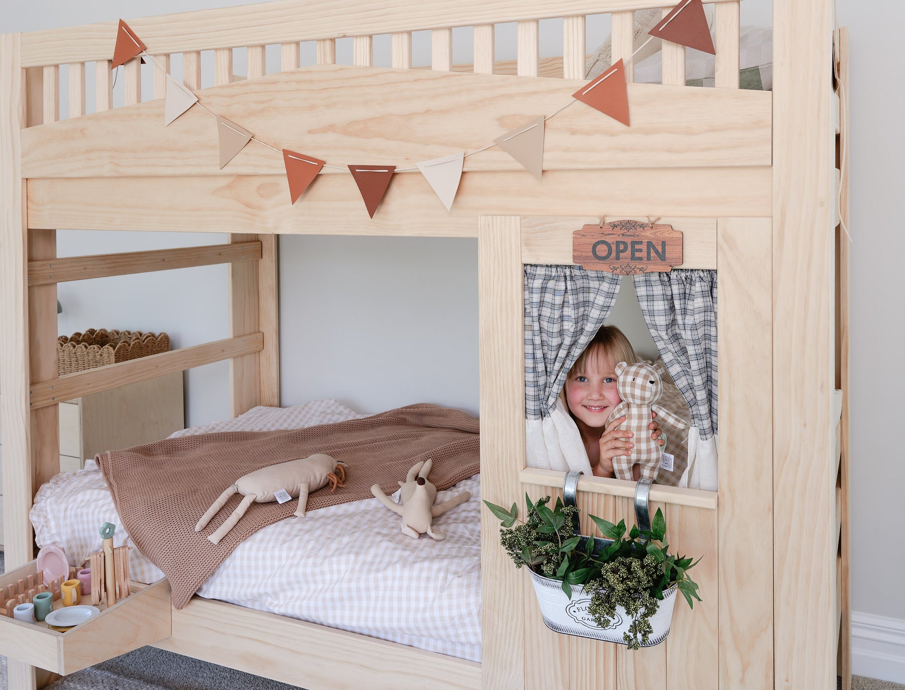 Tree House Bunk Bed | Magic of wood NZ bunk beds