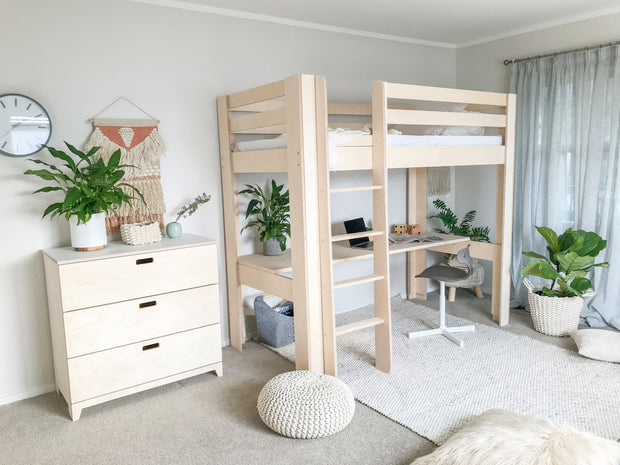 Classic Loft bed with desk