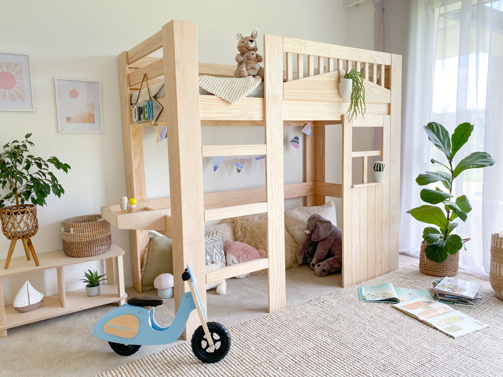 Tree House loft bed PINE – Magic of wood NZ