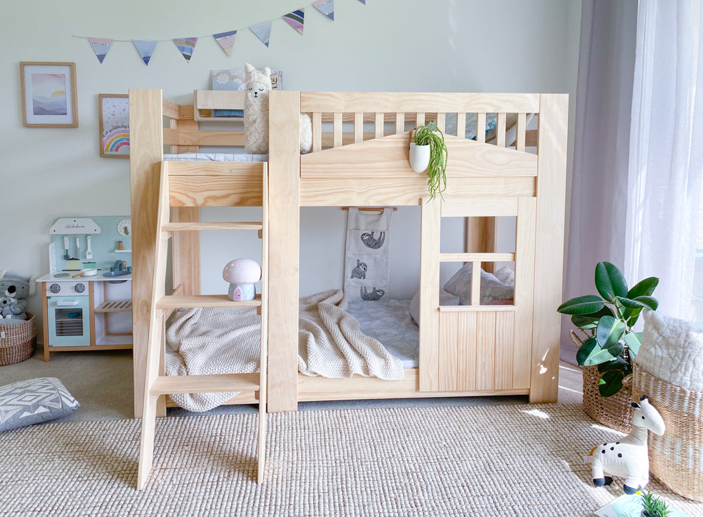 Tree House LOW bunk bed PINE Magic of wood NZ