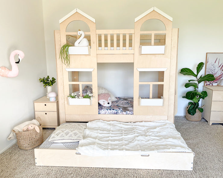 Townhouse bunk bed
