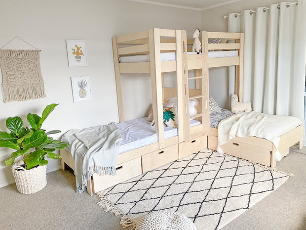 Classic L-shaped Triple bunk bed
